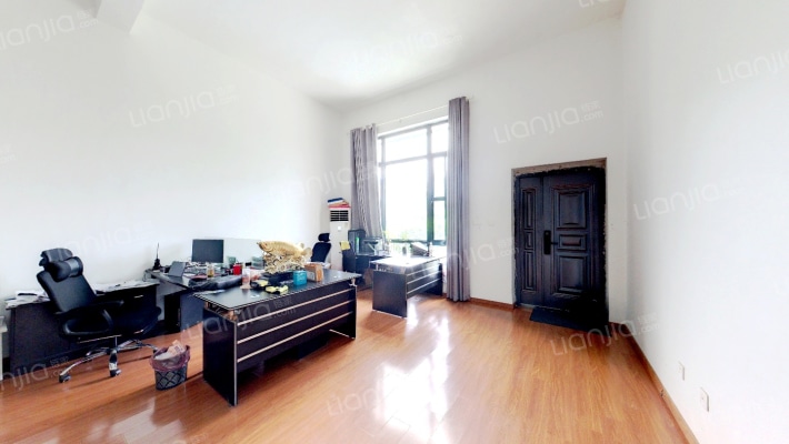 泓泰苑二手房实景图