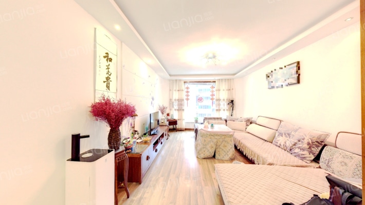 新都花园二手房实景图