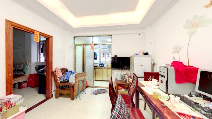 恒业楼C座二手房实景图