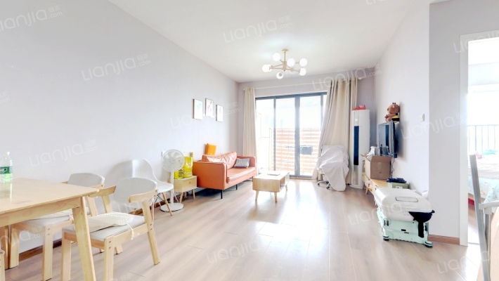 人居花照云庭二手房实景图