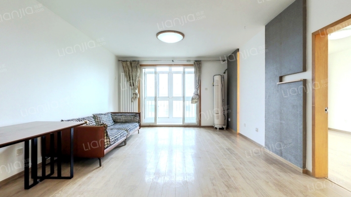 七彩华园二手房实景图