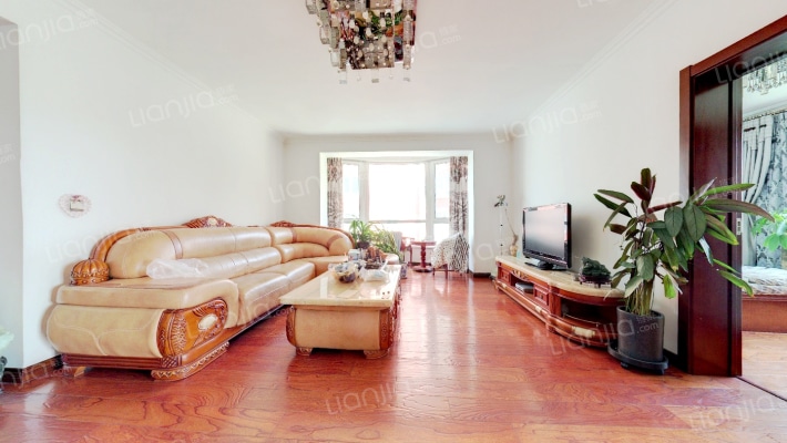 精华苑二手房实景图