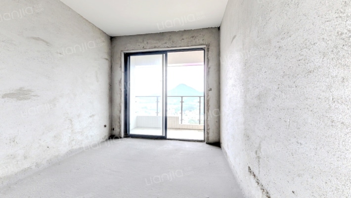 德兴华府二手房实景图