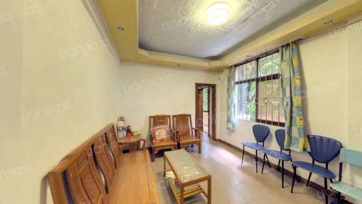 周门小区党恩新街二手房实景图