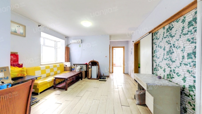 烟铁家园二手房实景图