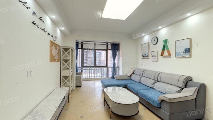 普华新岸线二手房实景图