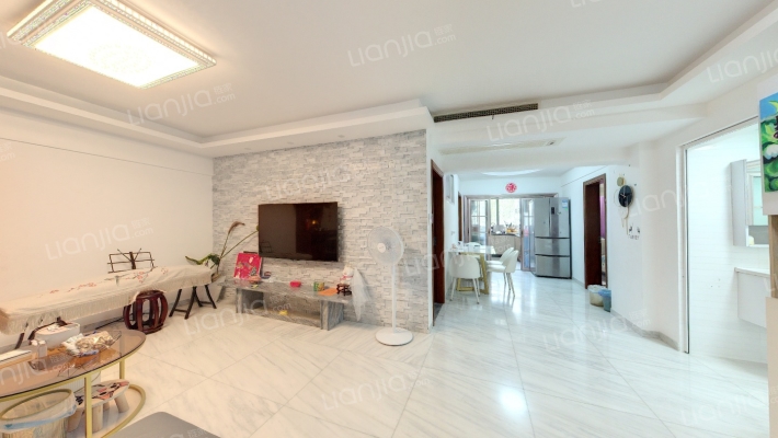 怡富花园东区二手房实景图