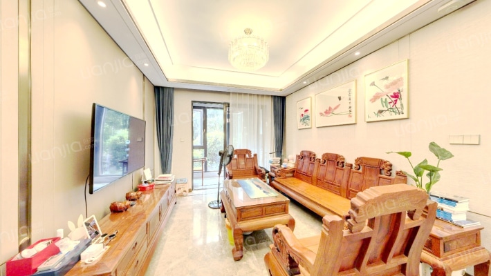 一品滨江湾西区二手房实景图