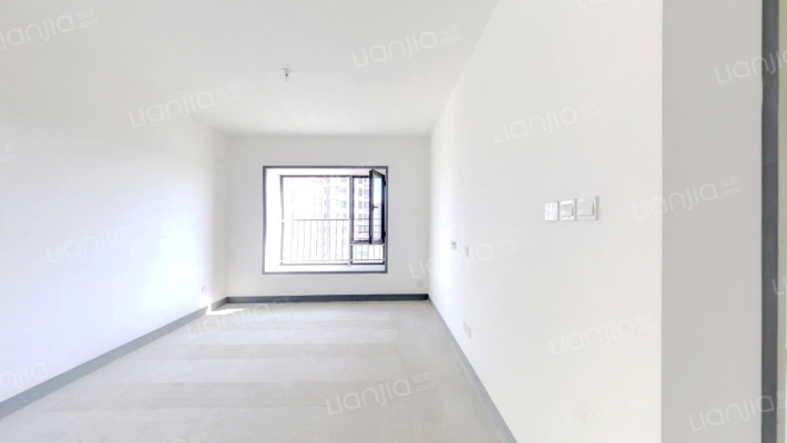 远洋琨庭夏荷园二手房实景图