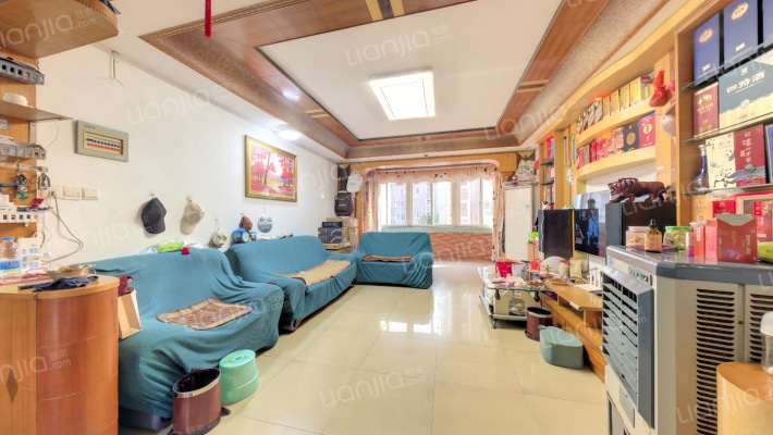 万福园二手房实景图