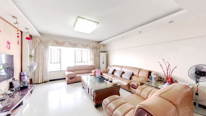 光大地王广场二手房实景图