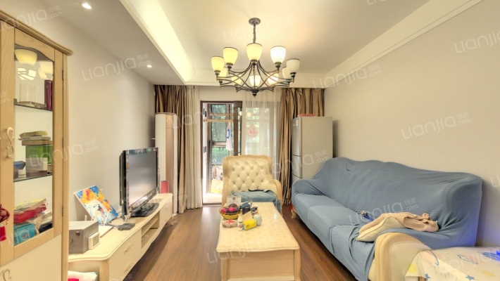 保利天悦一期二手房实景图