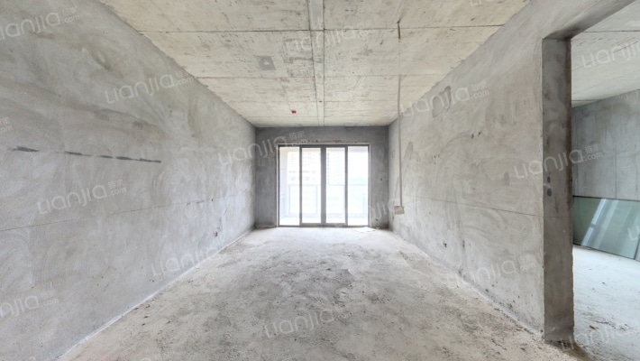 玉融正荣府二手房实景图