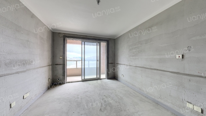 紫艺华府二手房实景图