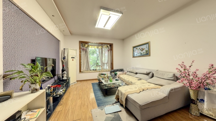 北回归线一期二手房实景图