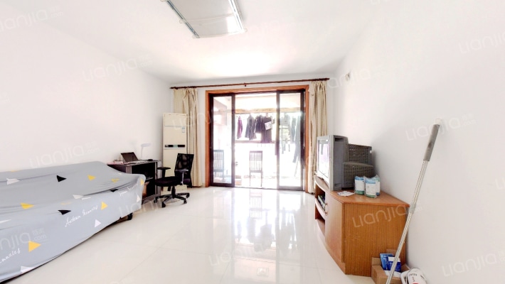 棕榈湾尼盛山庄二手房实景图