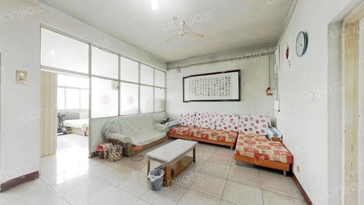 远洋小区二手房实景图