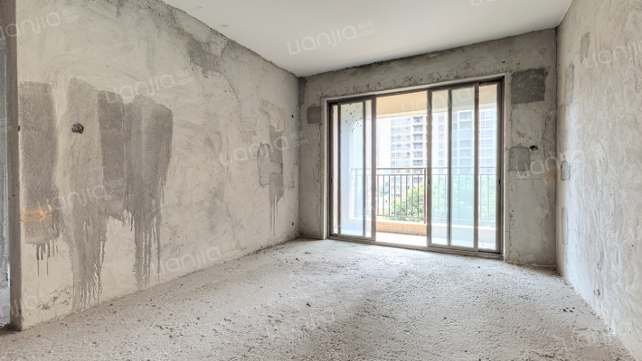 礼顿金御海湾二手房实景图