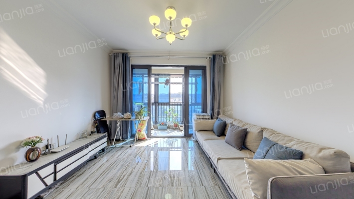 南京碧桂园丽华山苑二手房实景图