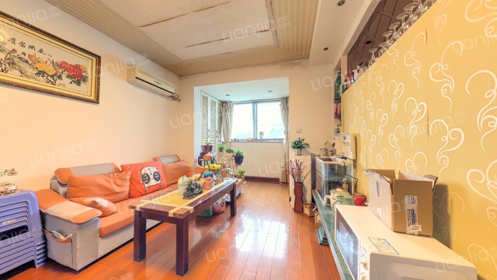 蓝色收获(板桥东路888弄)二手房实景图