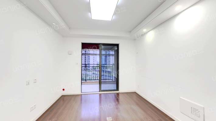 万科金域滨江二手房实景图