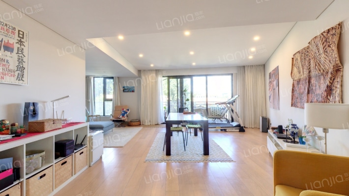 维多莉亚花园公寓二手房实景图