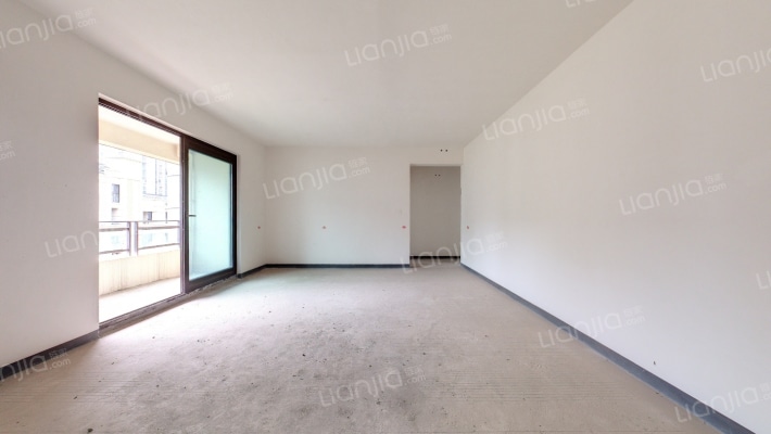 荣盛锦绣南山C区二手房实景图