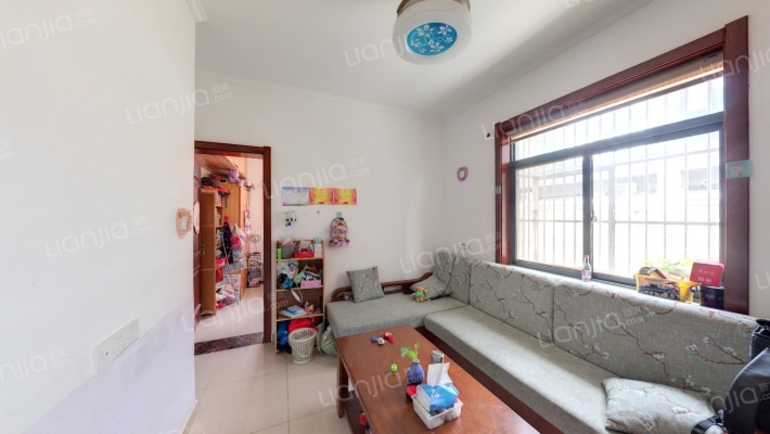 地质测绘院宿舍二手房实景图