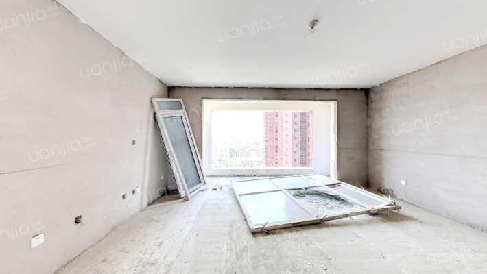 赫世名门二手房实景图