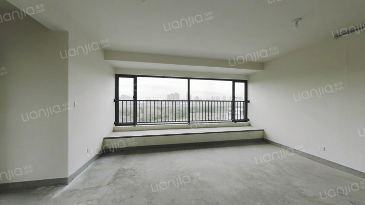 绿城桃源小镇二手房实景图