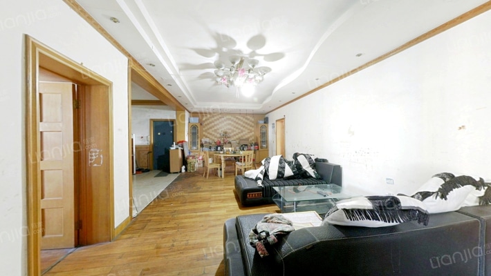 花园角街二手房实景图