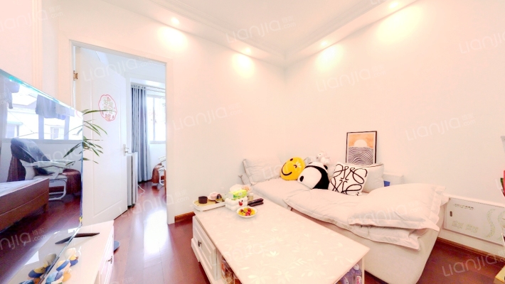 阳曲路650弄二手房实景图