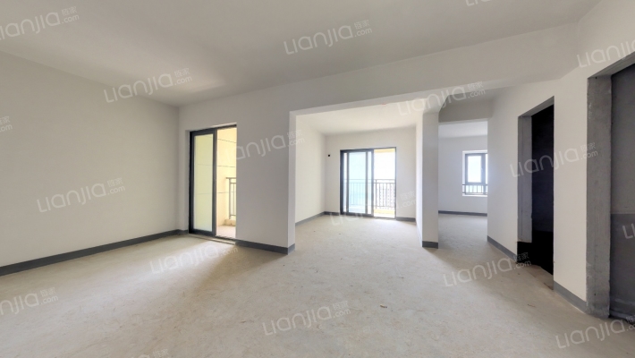 世茂林屿岸二手房实景图