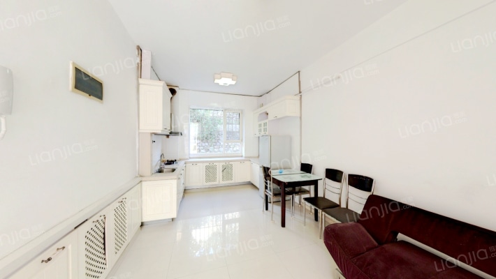 依山云水二手房实景图