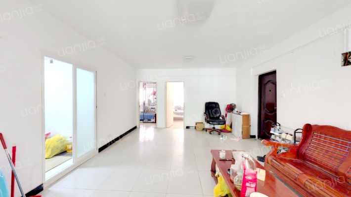 利嘉花园二手房实景图