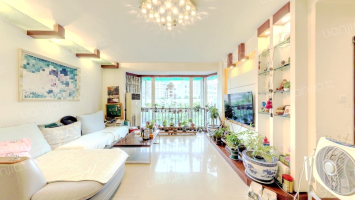 锦城庭院二手房实景图