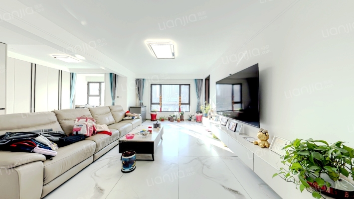 绿城桃李春风二手房实景图