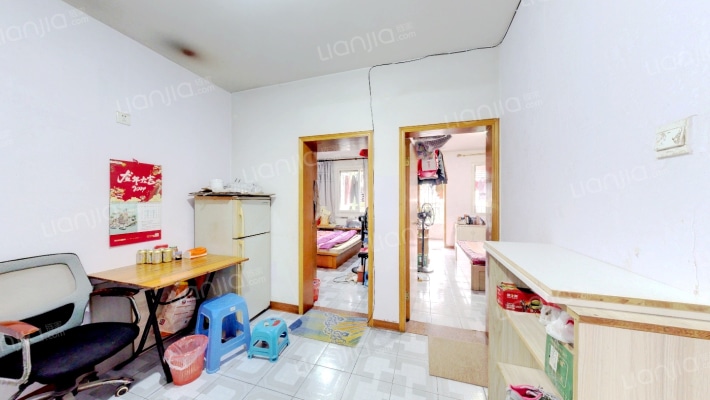 紫新新村二手房实景图