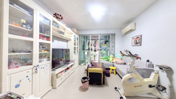 维罗纳贵都二手房实景图