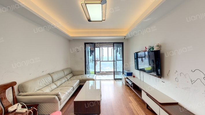 万科玖里二手房实景图