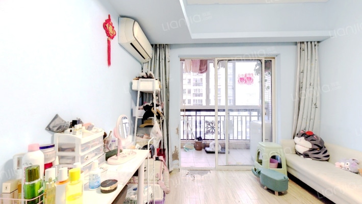 宝龙花园二手房实景图