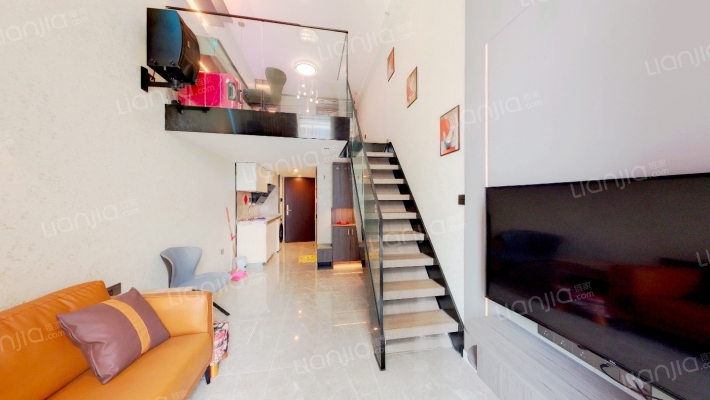 万科A32二手房实景图