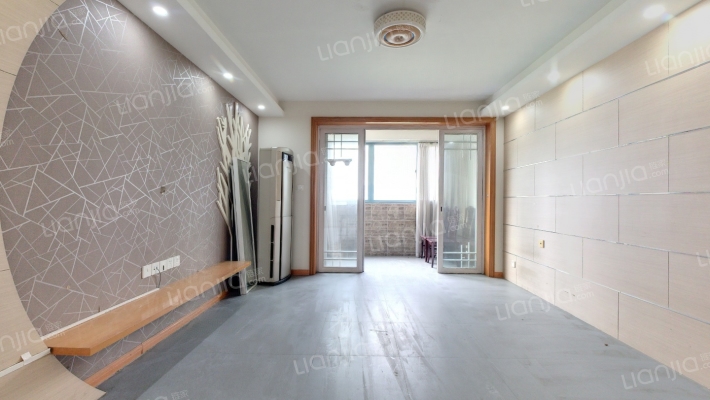 滨江雅苑二手房实景图