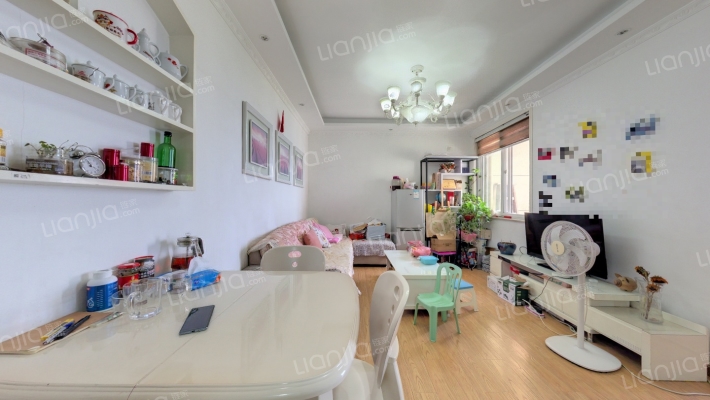 新海尚宸家园二手房实景图