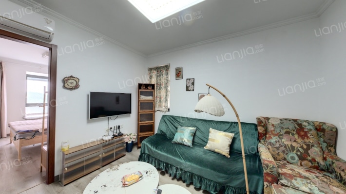 财富广场二手房实景图