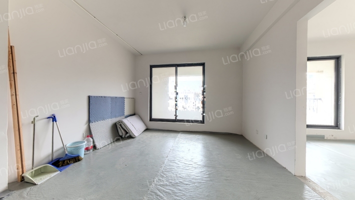 尚湖玫瑰园二手房实景图