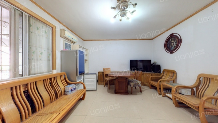 景龙洋楼二手房实景图