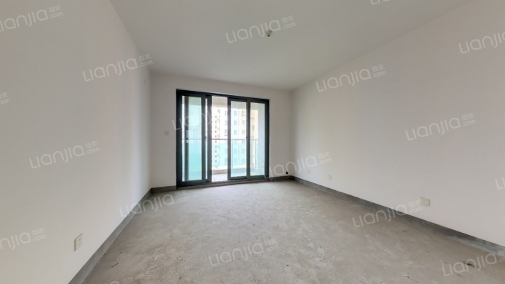 四季绿城南区二手房实景图