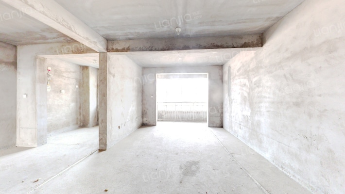 华城铂宫二手房实景图