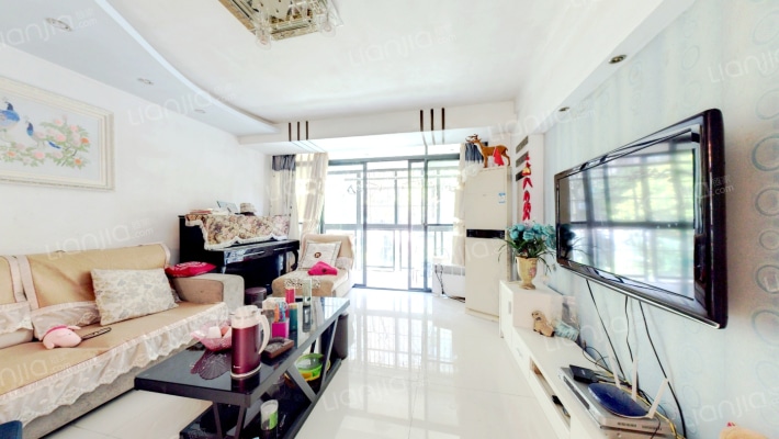 阳光华庭东区二手房实景图